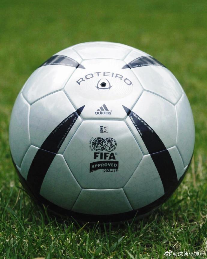 足球俱乐部管理层战略决策